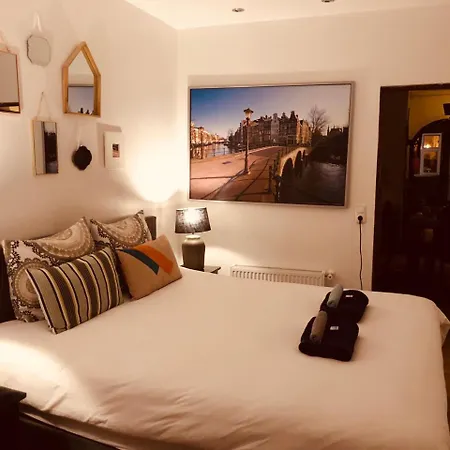 At Noel's 3* Amsterdam